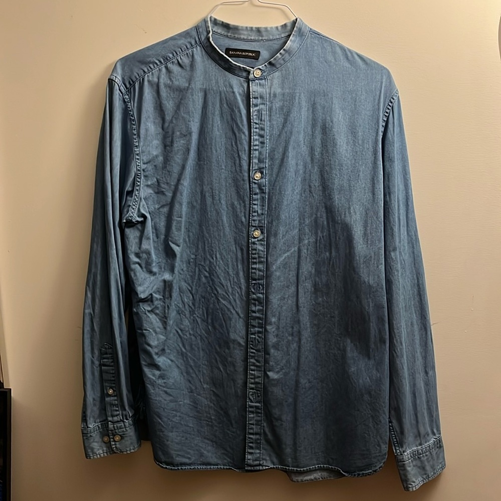Banana Republic denim band collar button down